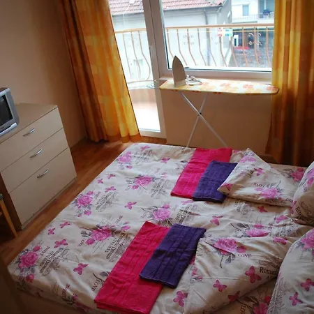In Apartament Warna
