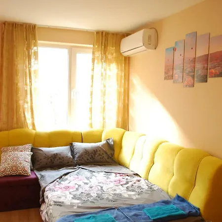 In Apartament Warna