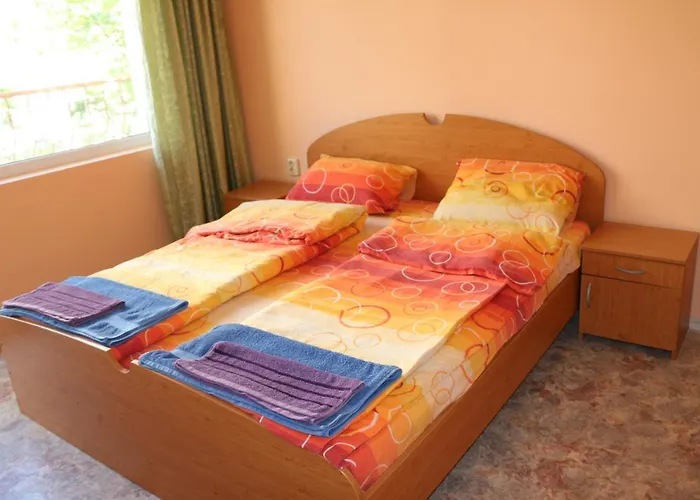 In דירה וארנה