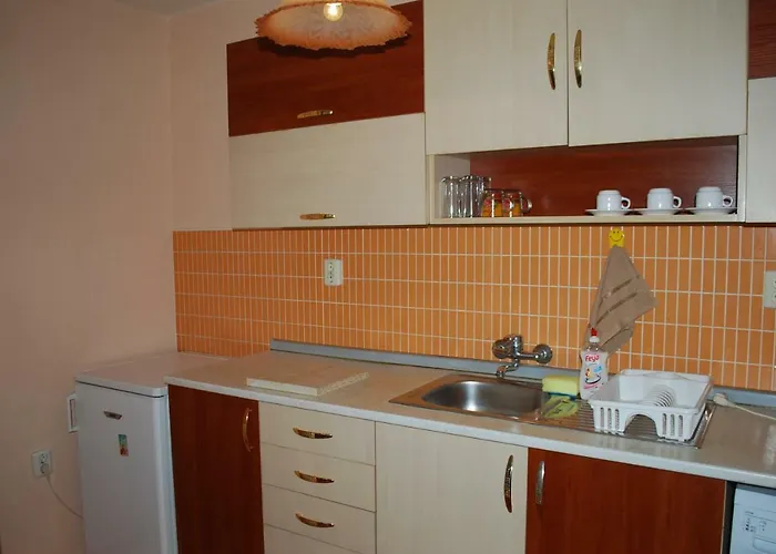 In דירה וארנה